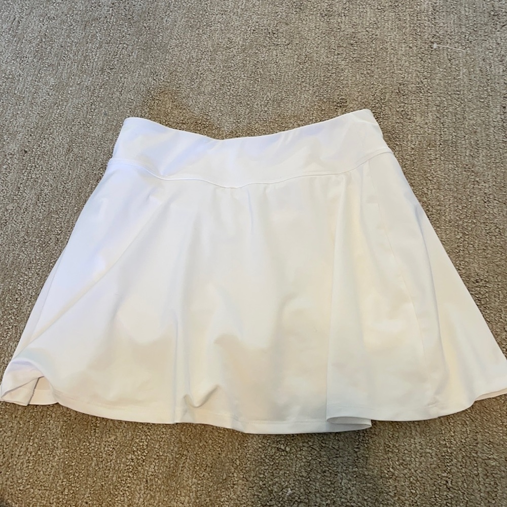white tennis skirt